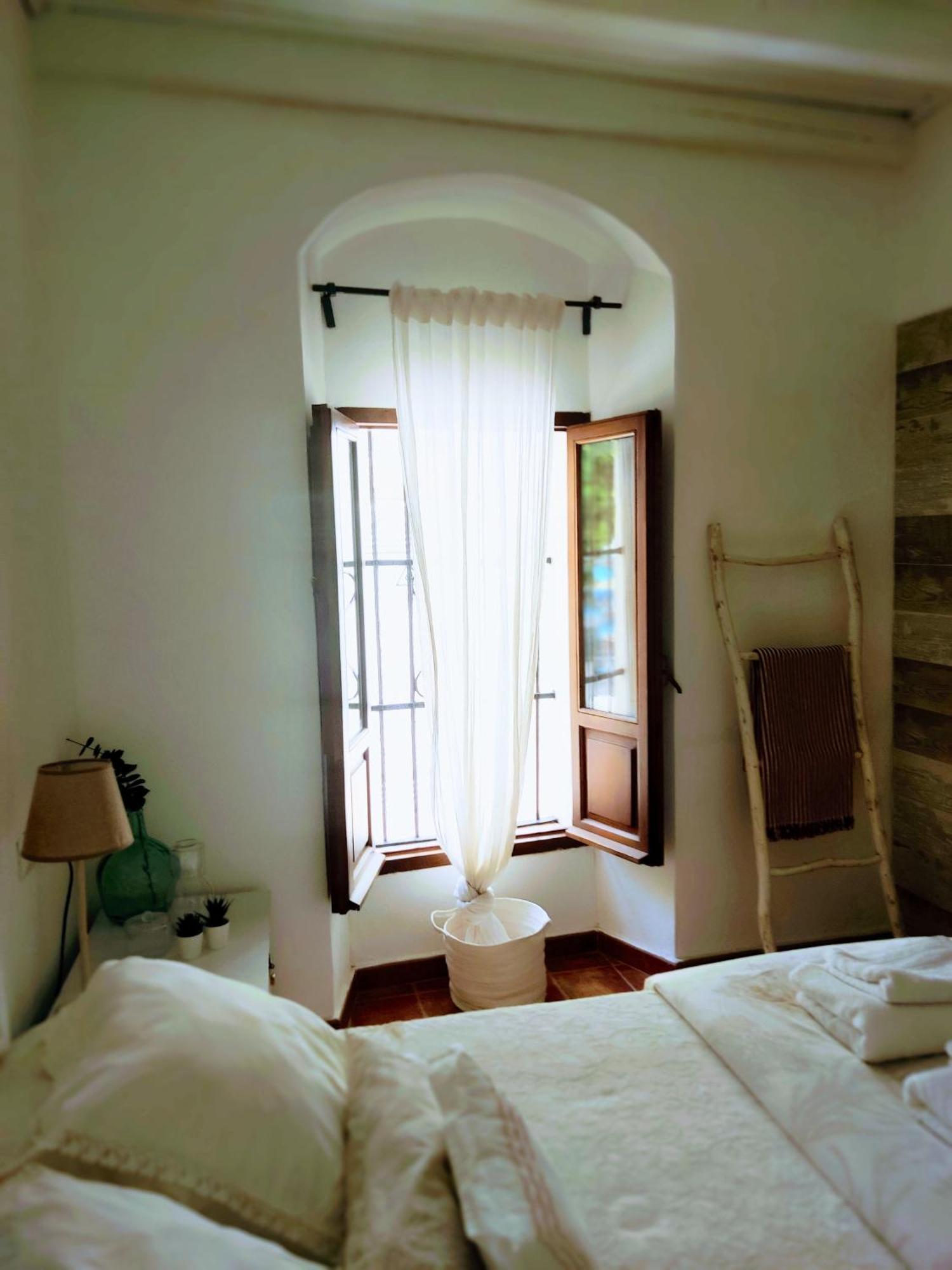 Carola Guesthouse タリファ エクステリア 写真