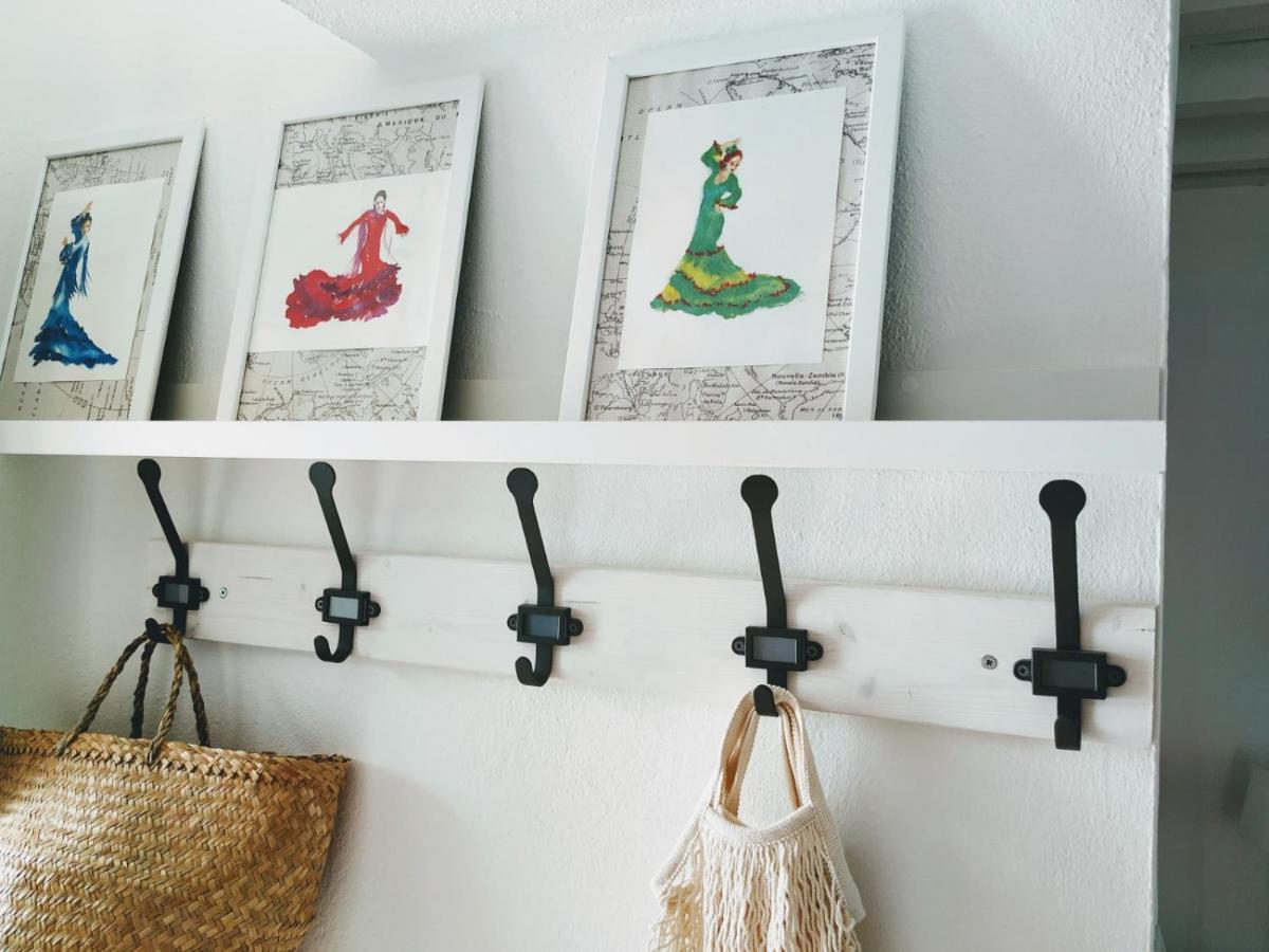 Carola Guesthouse タリファ エクステリア 写真
