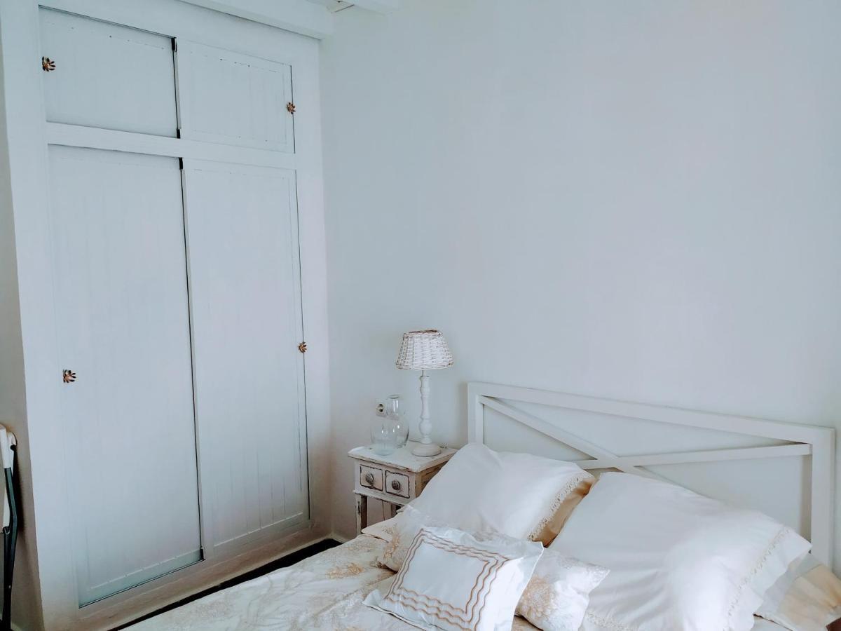 Carola Guesthouse タリファ エクステリア 写真
